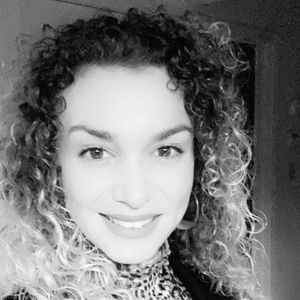 Meet your Posher, Trysta